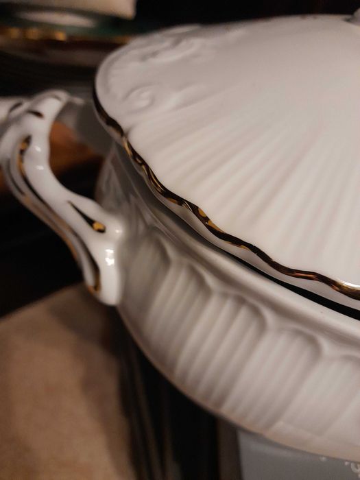 Terrina vista alegre anos 70