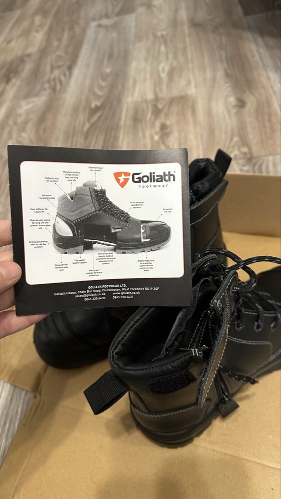 Защитные ботинки Великобритания Goliath