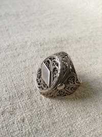Кольцо. Крупный серебряный перстень 20 размер.