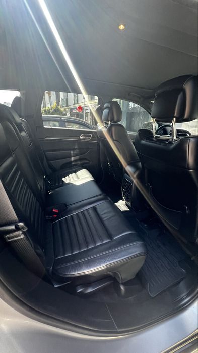 Продам Jeep Grand Cherokee