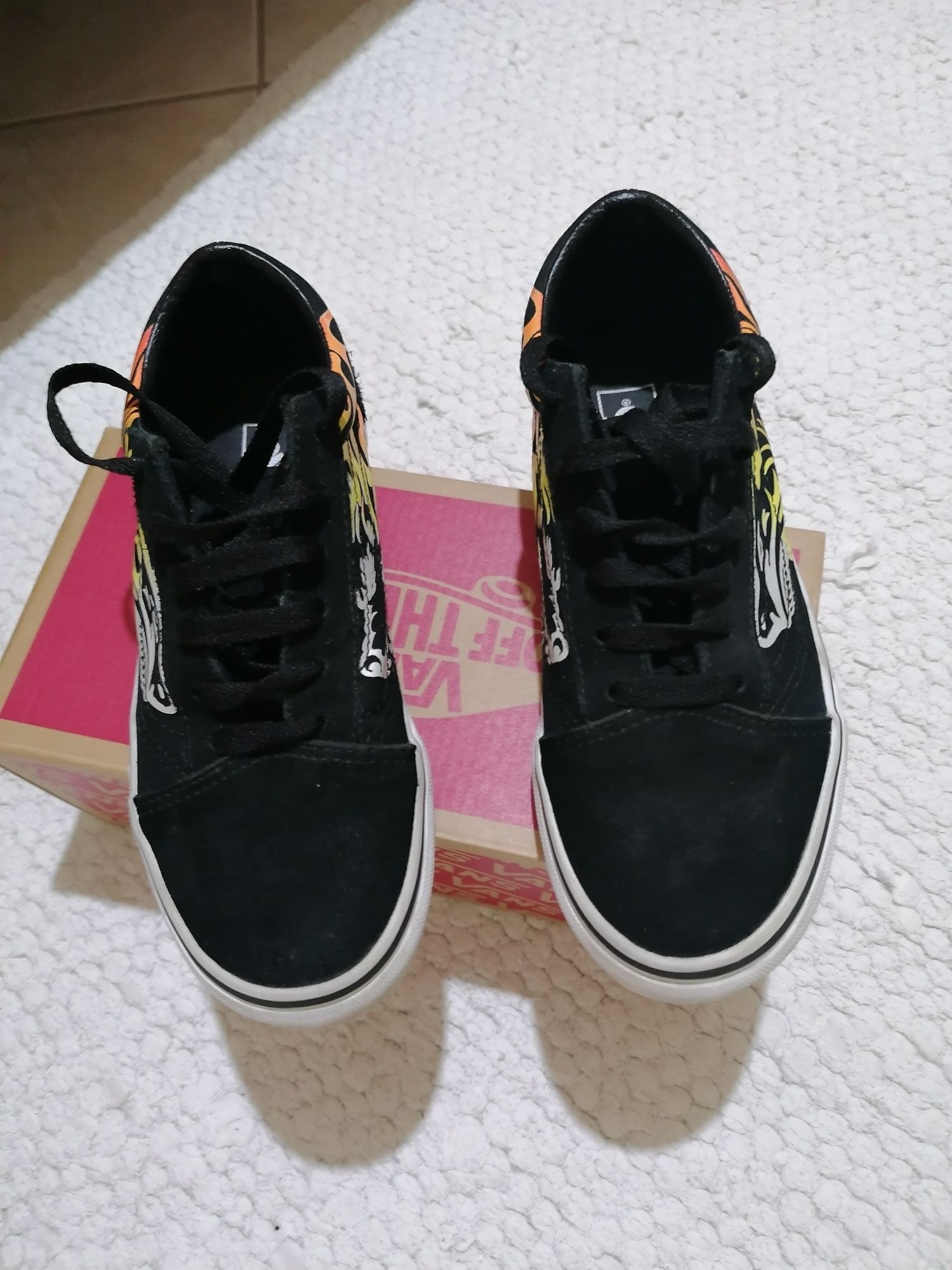 Tênis Vans Old Skool