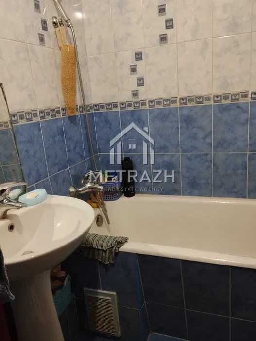 Продам 3к квартиру ,улица Залесская ,метро Госпром