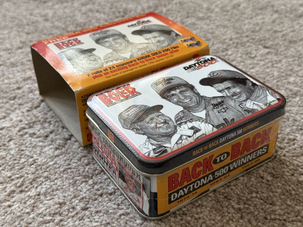 Kodak Gold 200 Daytona 500 подарунковий набір з двох кольорових плівок