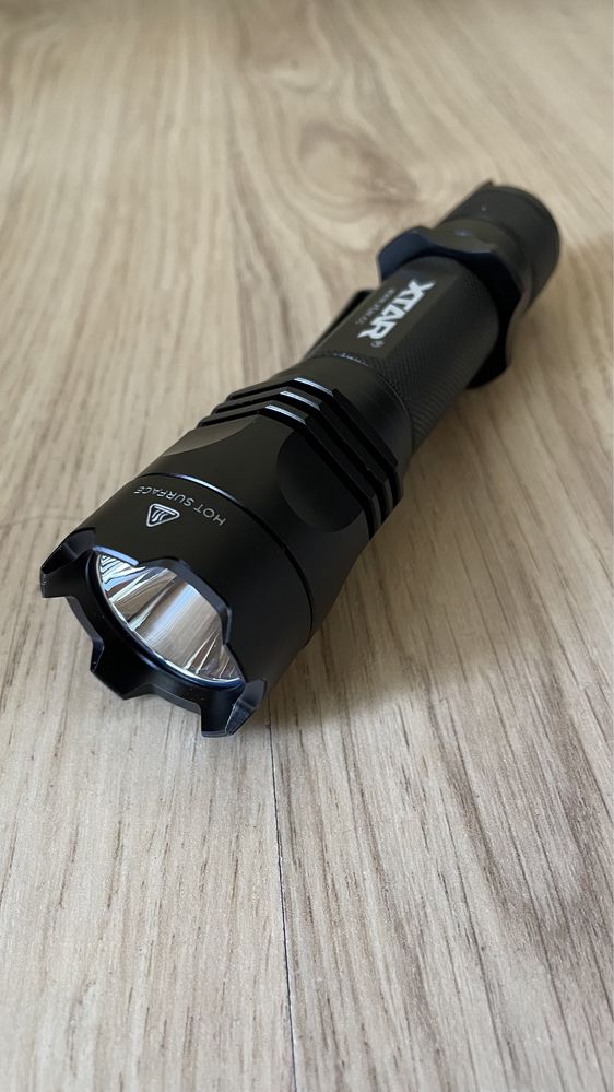 Продам новый тактический светодиодный фонарь Xtar TZ28 1500
