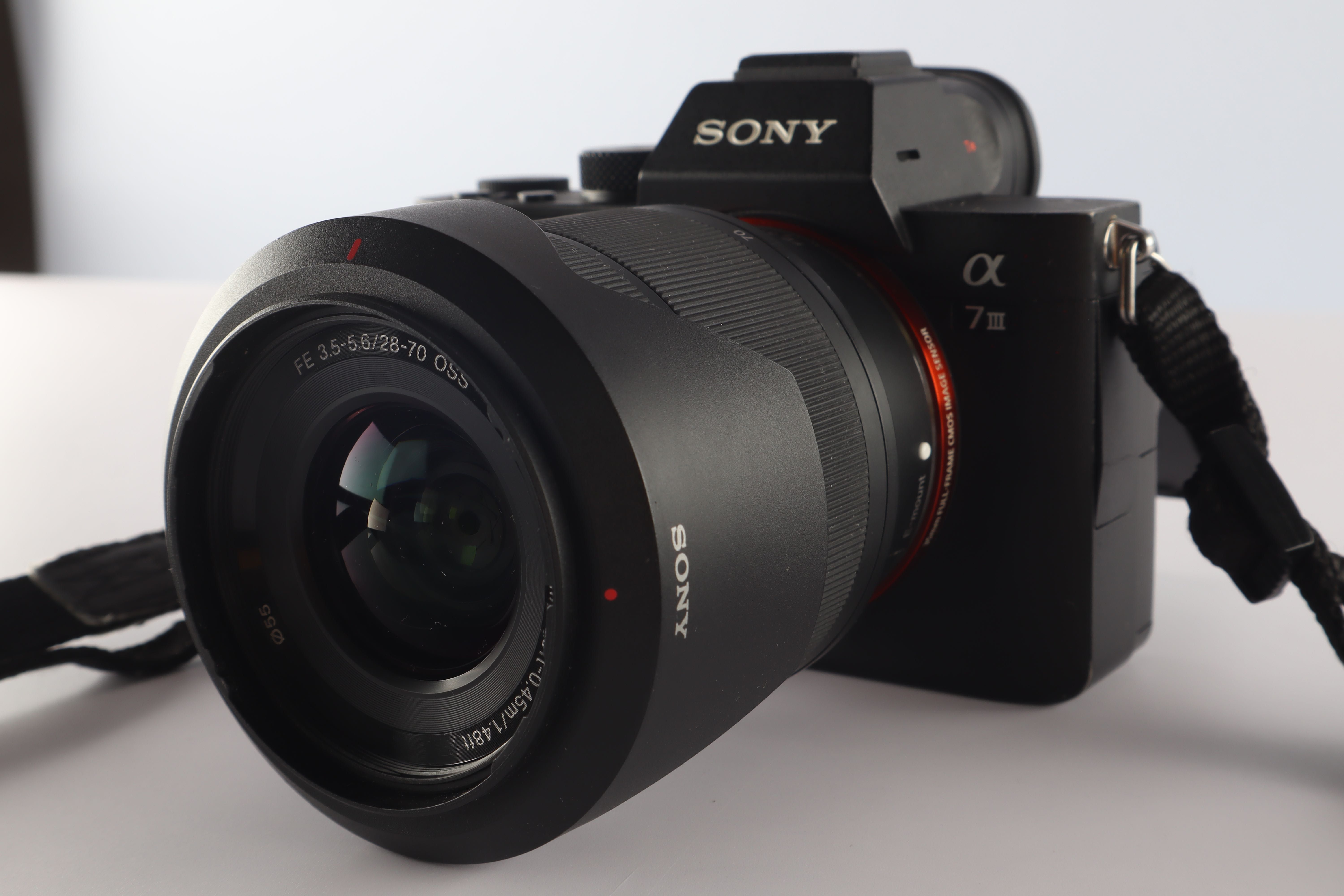 Sony A7 iii body у чудовому стані, коробка з чеками 3 акума та зарядка