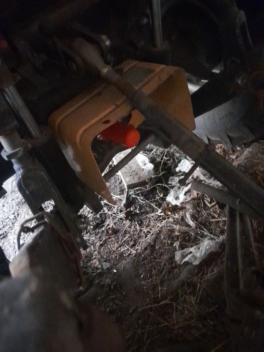 Продам трактор 320