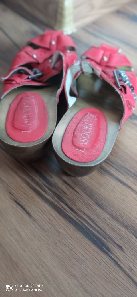 Buty damskie Lasocki