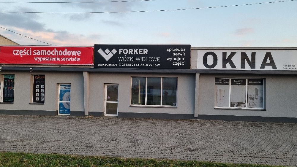 Lokal handlowo usługowy przy Al. Krakowskiej/ obwodnica  Warszawy