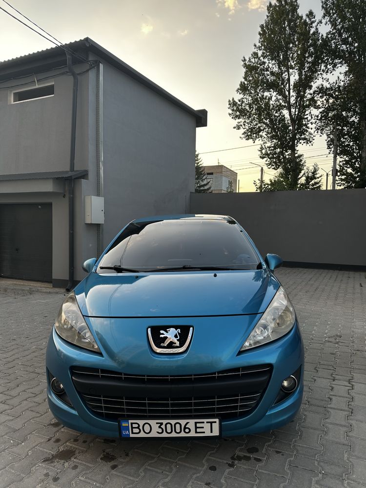 Продам Пежо 207 2011 рік ресталінг