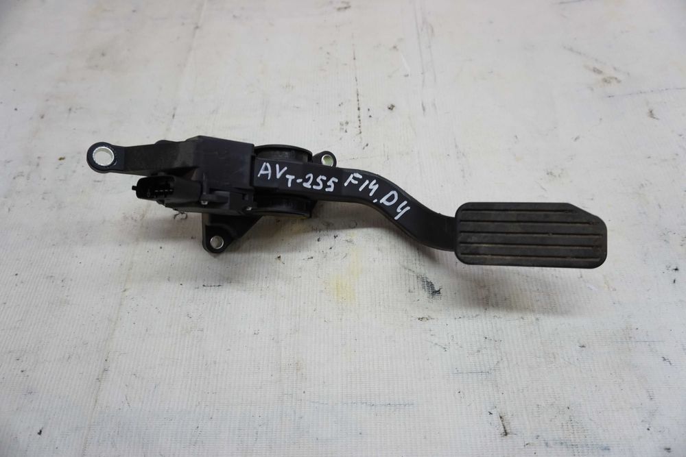 Педаль газа Chevrolet Aveo, Шевроле Авео Т255 1.4 F14D4