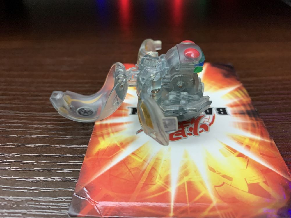 Bakugan Elfin 640g Translucent Haos