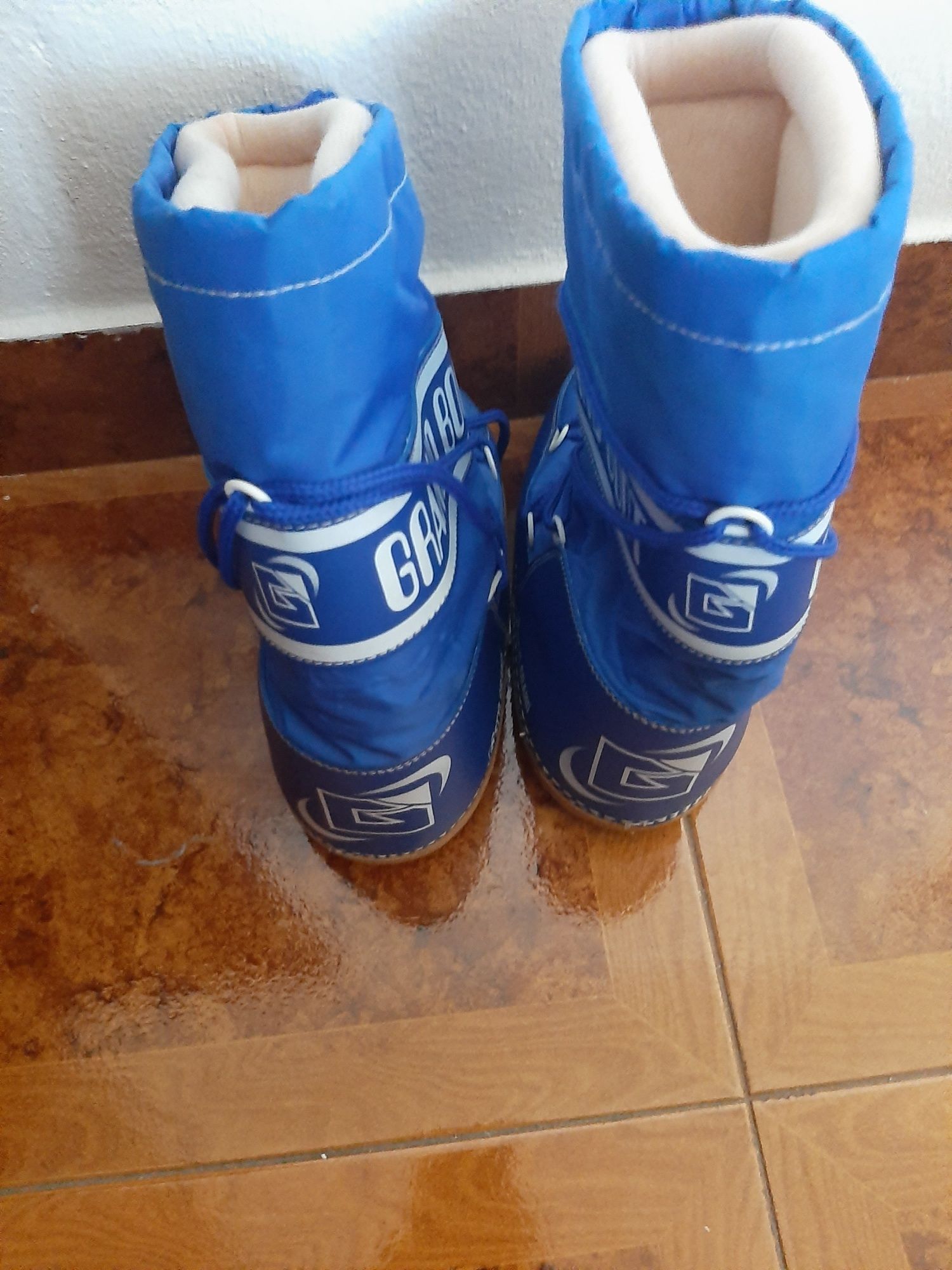 Botas da Neve novas