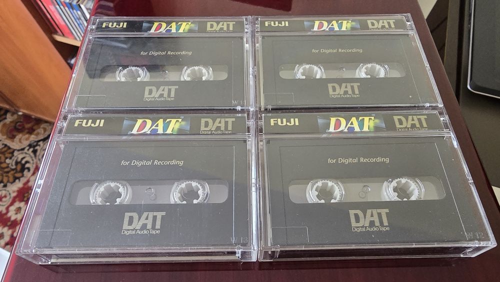 Pakiet 2 sztuk kaset DAT Fuji 94