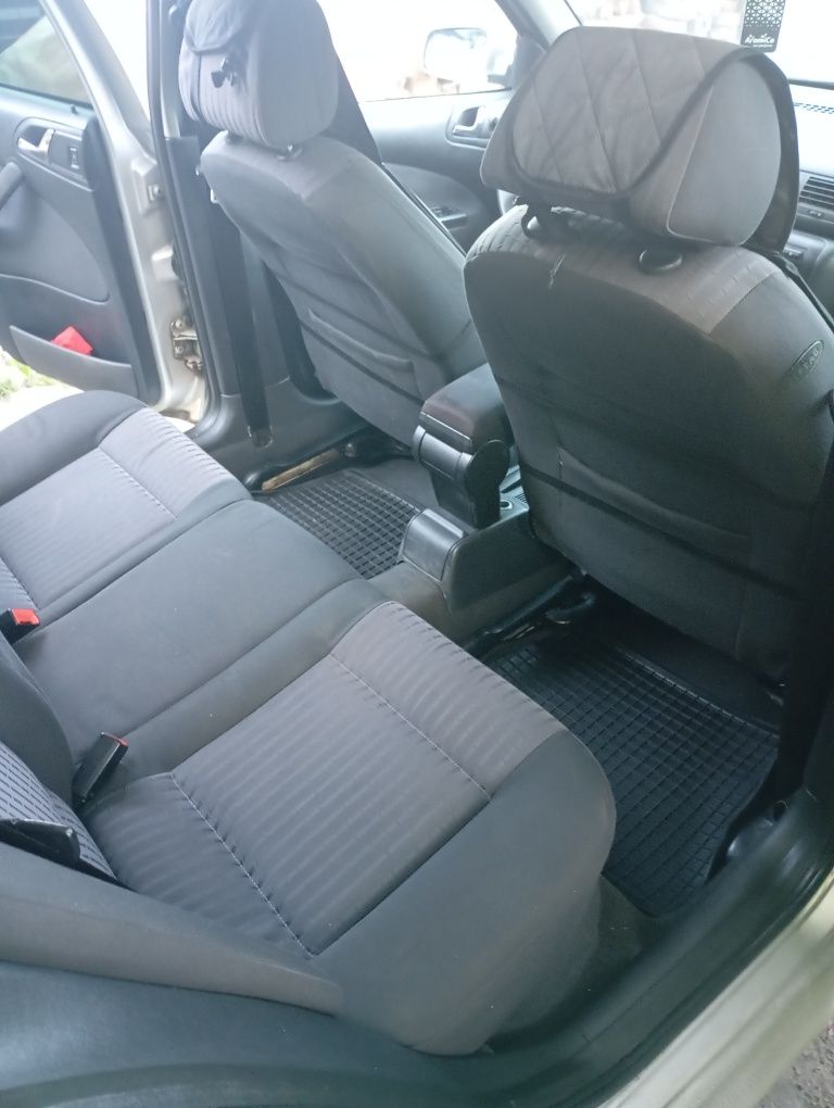 Продам автомобіль Skoda Octavia