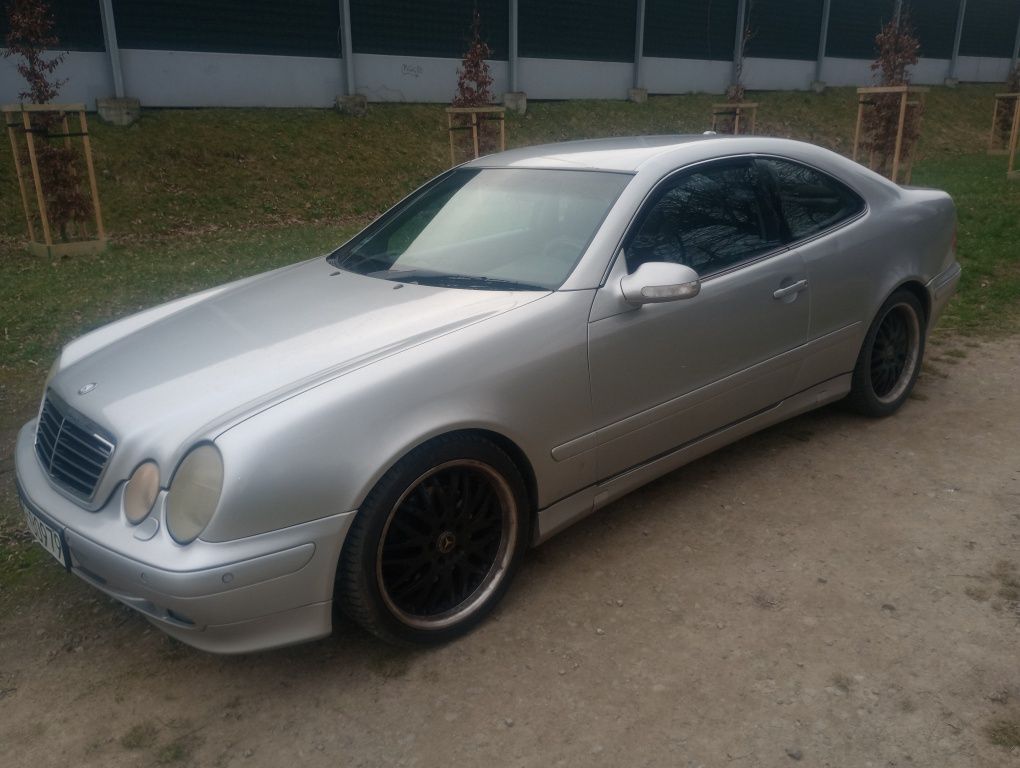 Mercedes CLK 320 220km lpg