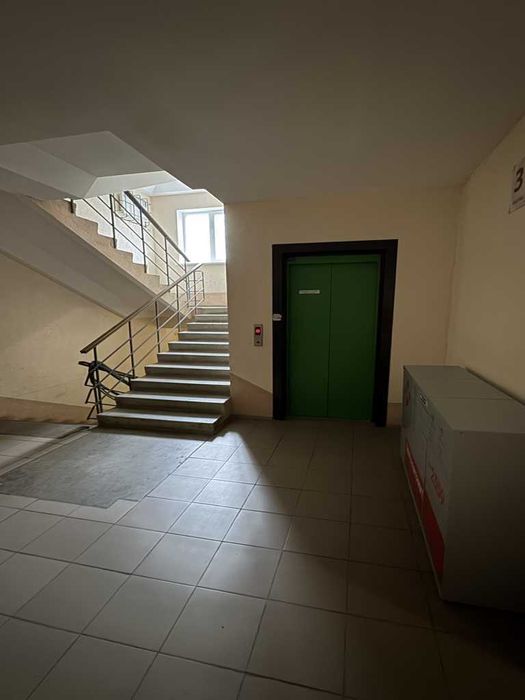 1к! квартира, ЖК Садовий, 1/9 поверх, 43 м2, євроремонт, все залишають