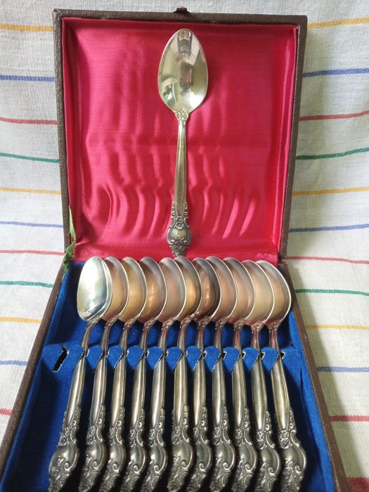 Набір мельхіорових чайних ложок