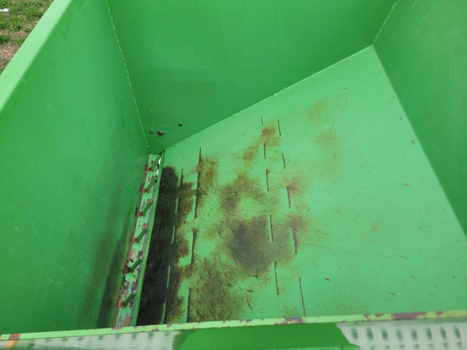 PIASKARKA Wiedenmann samozaładowcza Samasz Toro posypywarka John Deere