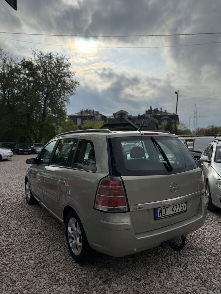 Na Sprzedaz Opel Zafira 1.9d Rodzinne autko/Wygodny/Zamiana