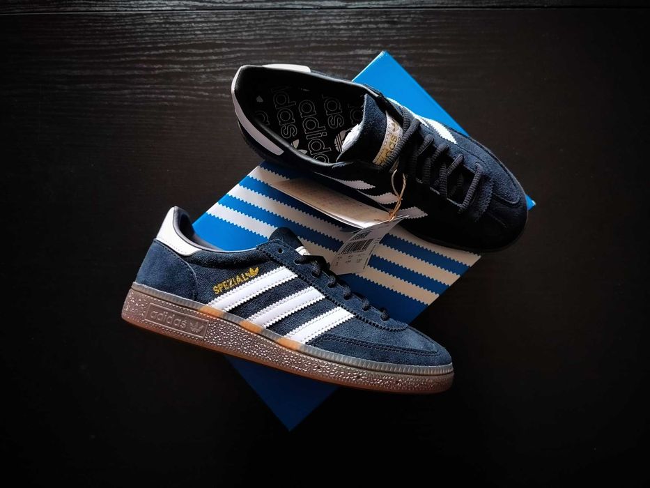 Adidas Handball Spezial - Black Gum r. 36 2/3 SNEAKERS