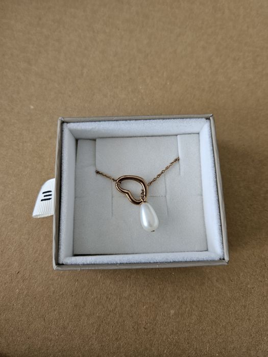 Nowy naszyjnik serce z perłą Apart Elixa stal szlachetna