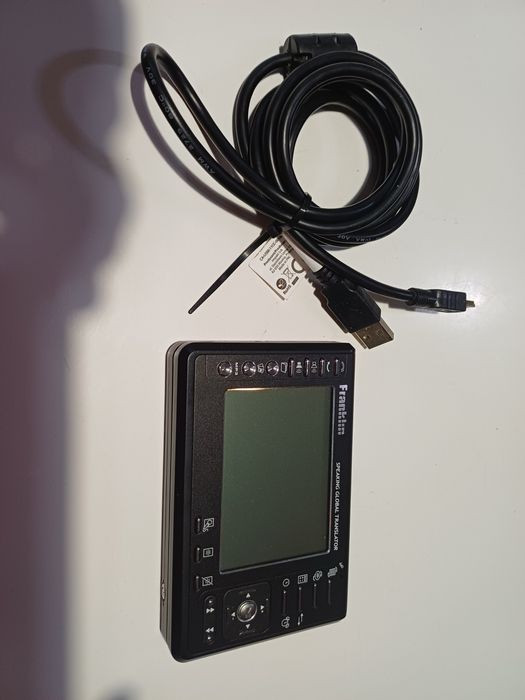 FRANKLIN TGA-490 mówiący global tlumacz