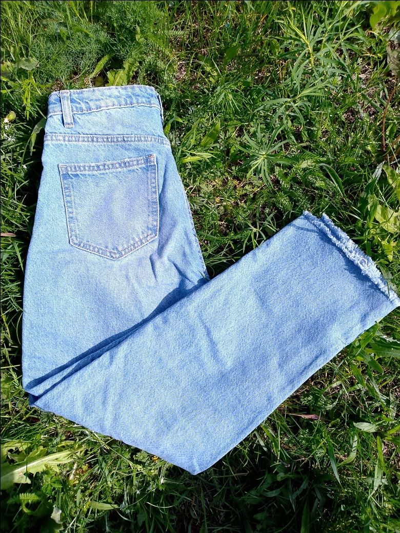 Новые джинсы ZARA