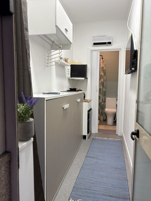 Pequena Loja / Estúdio / Quarto