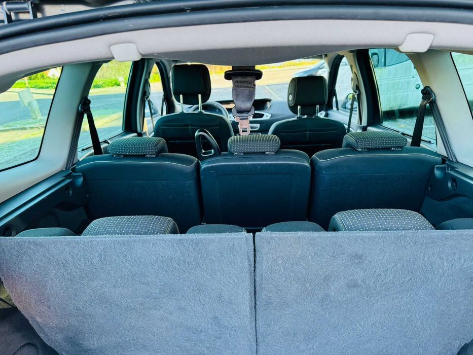 Renault Grand Scenic 1.5 7 Lugares Estimada