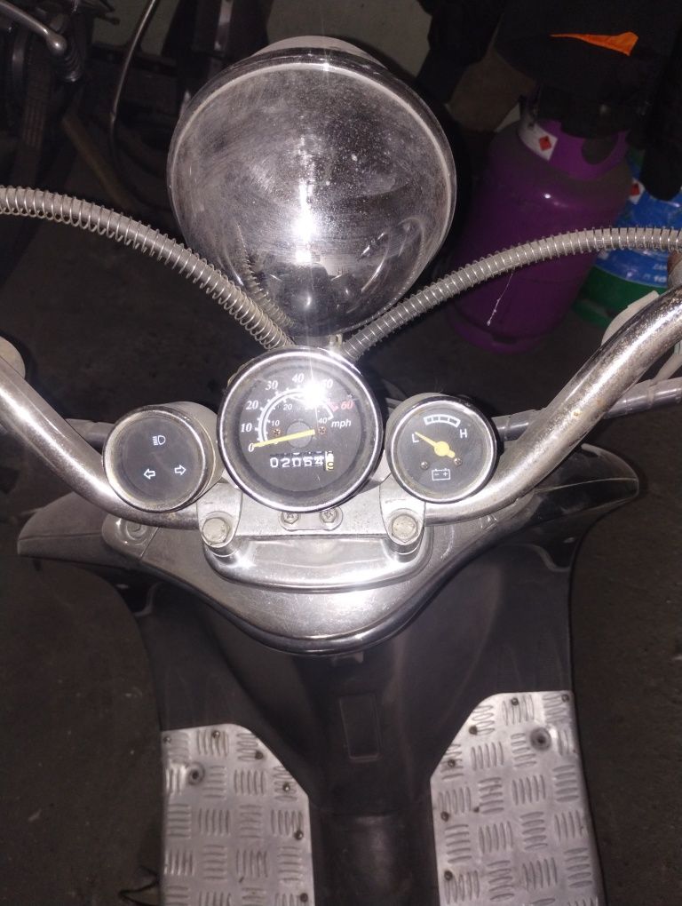 Skuter elektryczny Retro styl