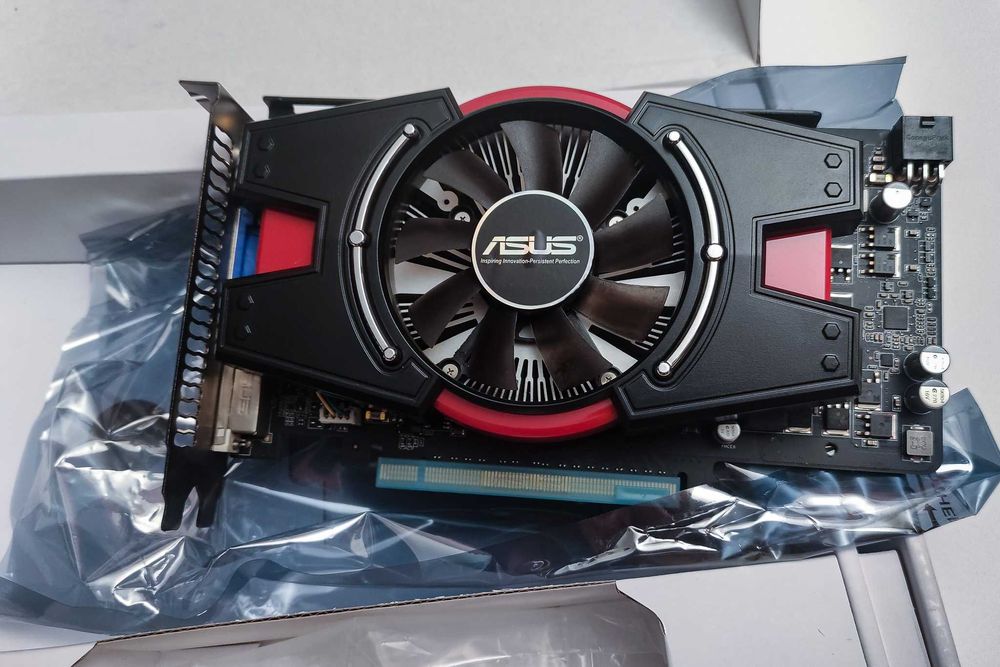 ASUS GeForce GTS450