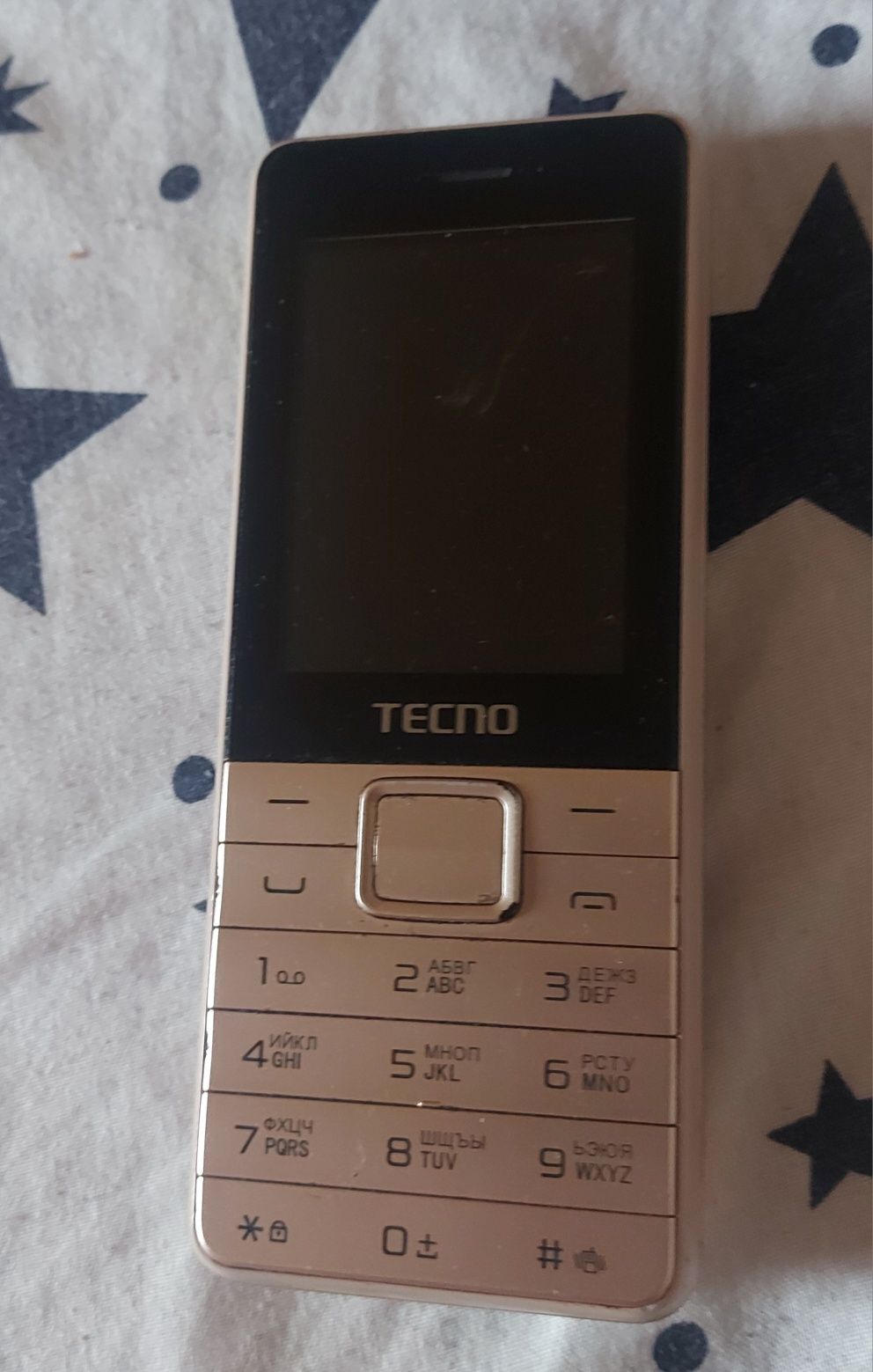 Tecno T372 на 3 сим