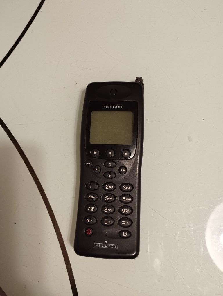 Telefon Alcatel HC 600