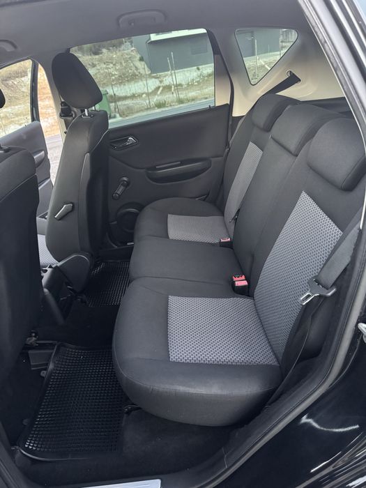 Mercedes A180D para venda em excelente estado de conservação
