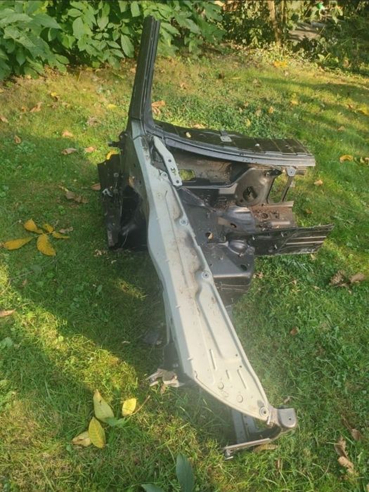 Audi A6 C6 Prawa Ćwiartka Fartuch Podłużnica Próg
