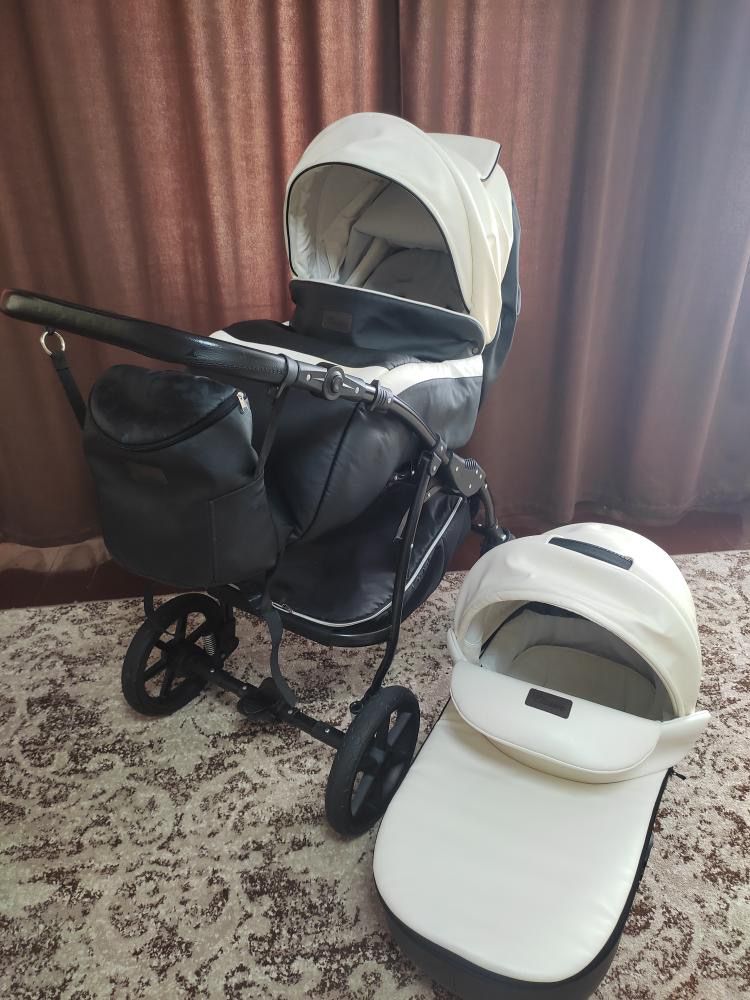 Продам коляску Viktoria 2 в 1