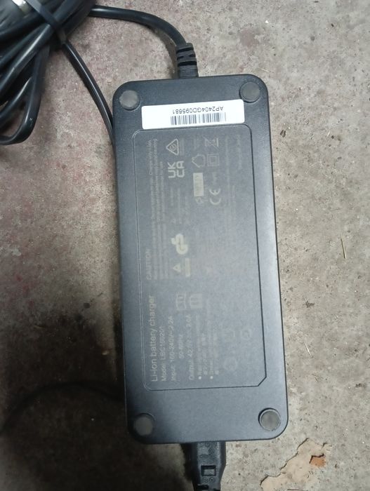 Ładowarka roweru elektrycznego 36 v