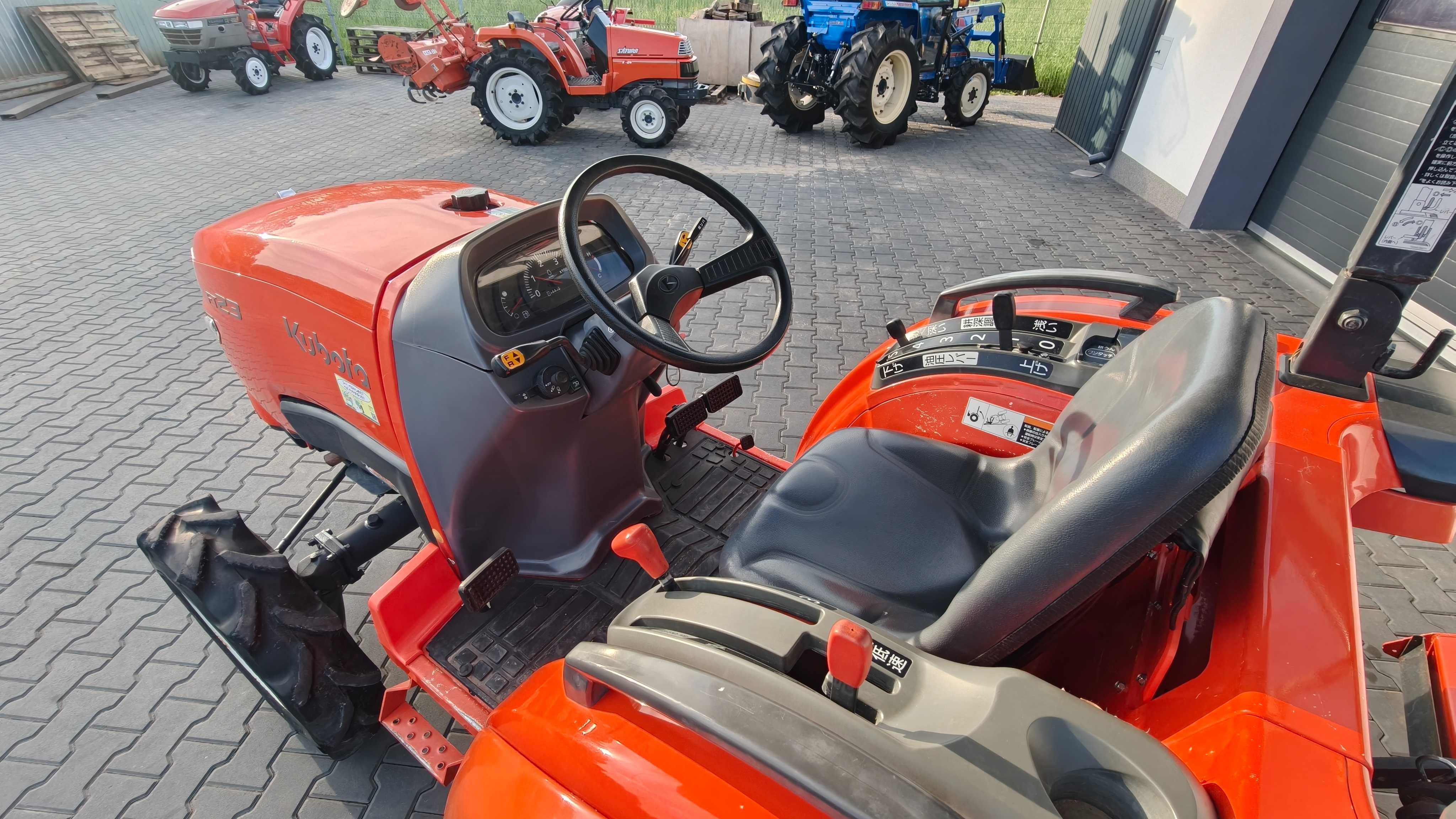 Traktor Kubota FT23 , 23KM 4x4 +Glebogryzarka