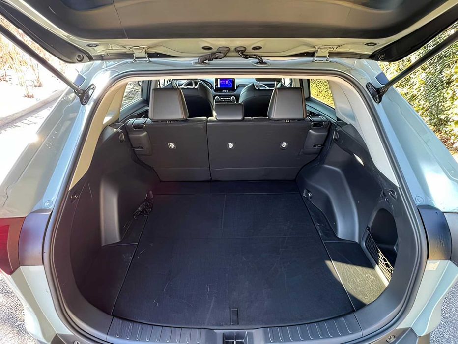 Toyota RAV4      2023