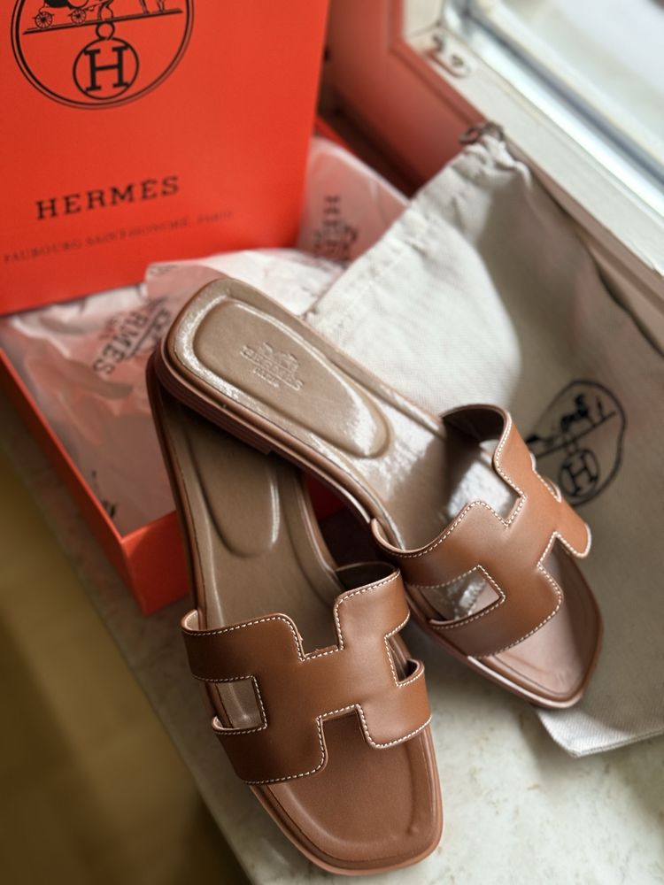 Klapki Hermes jak nowe