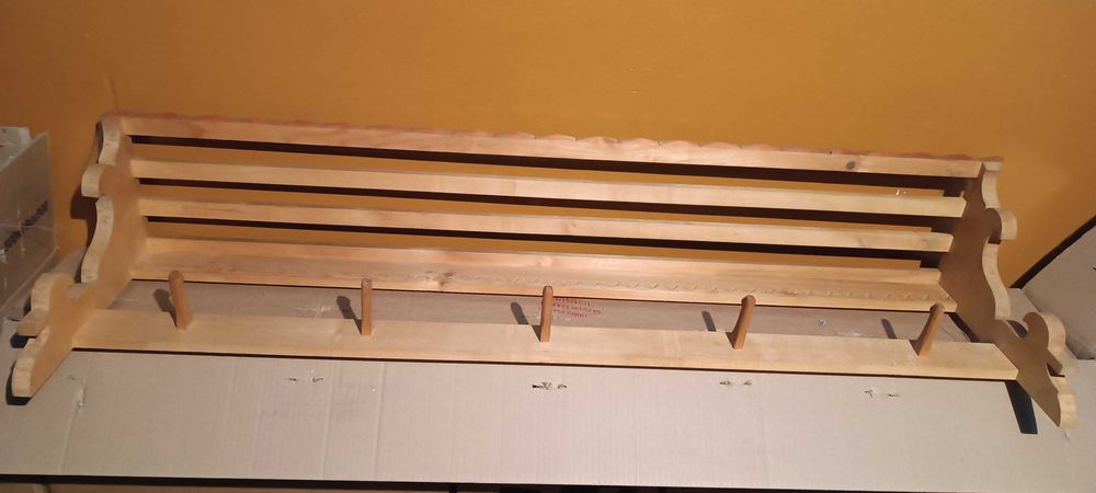 Drewniany wieszak góralski na ścianę