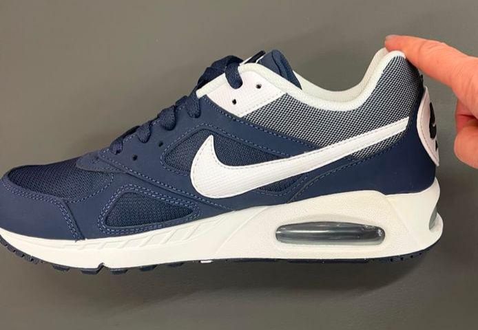 Продам Air Max ivo