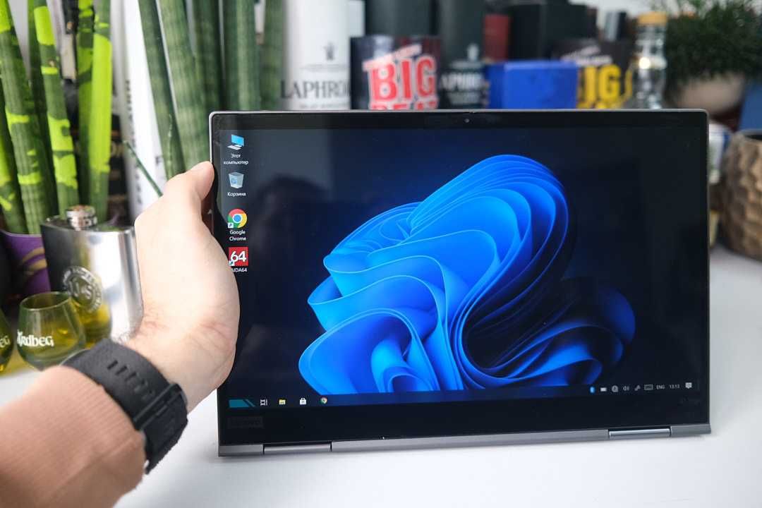 Lenovo ThinkPad Yoga x1 Gen 5 i5 -10310u 16 gb ram 512 ssd