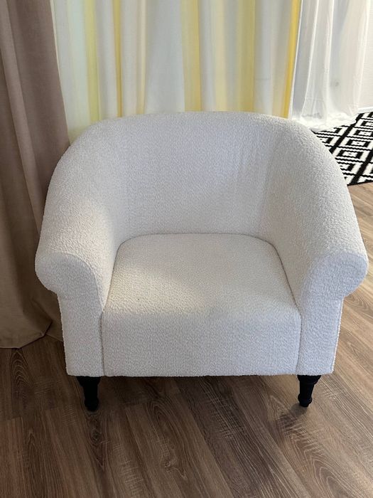 Продам крісло мʼяке в чудовому стані