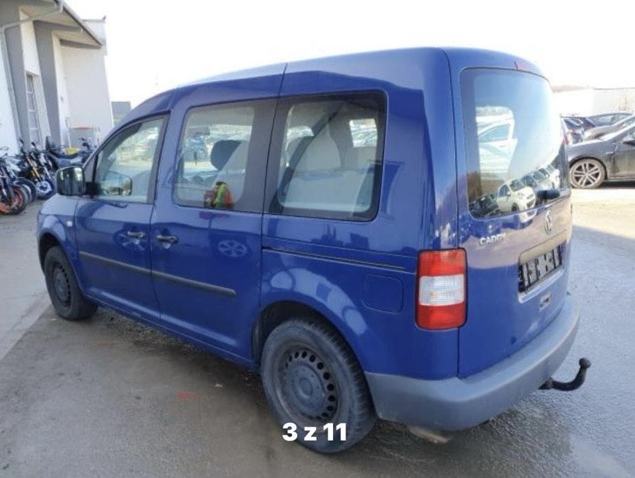 Samochód dostawczy na wynajem VW Caddy