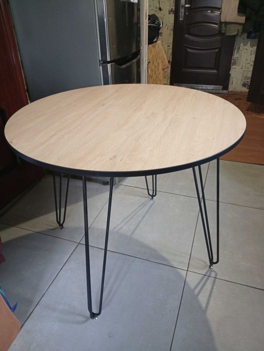 Продам стіл, новий