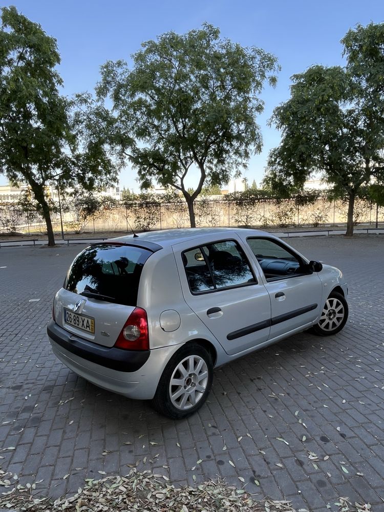 Renault clio II 1.5 dci