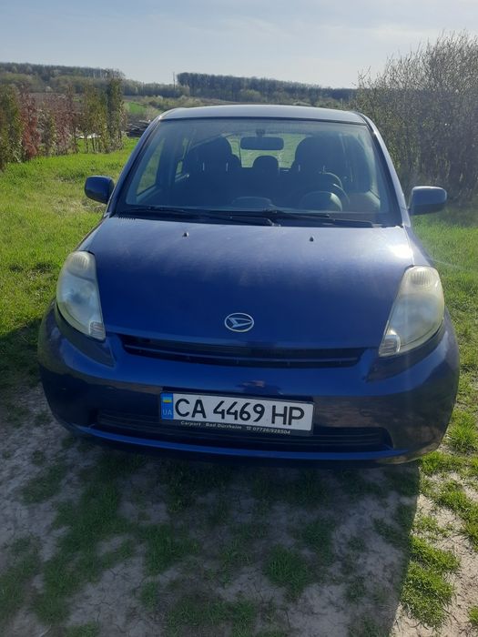 Автомобіль DAIHATSU