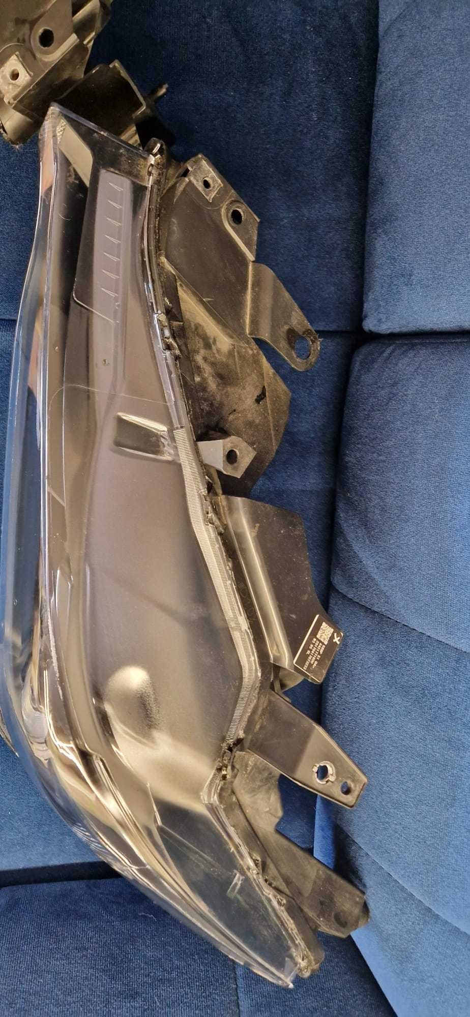 Lampy przód Mazda CX5 2017 uszkodzona elektronika