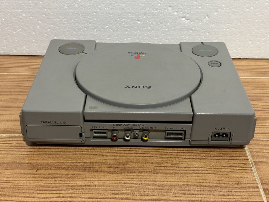 PlayStation SCPH-1002